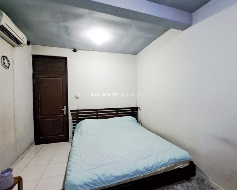 Rumah 2 Lantai strategis di Jl Danau Dibawah, Benhil