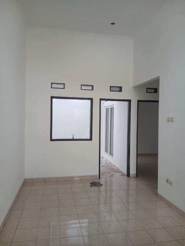 Rumah Nyaman & Strategis di Verona Graha Bintaro - Siap Huni!