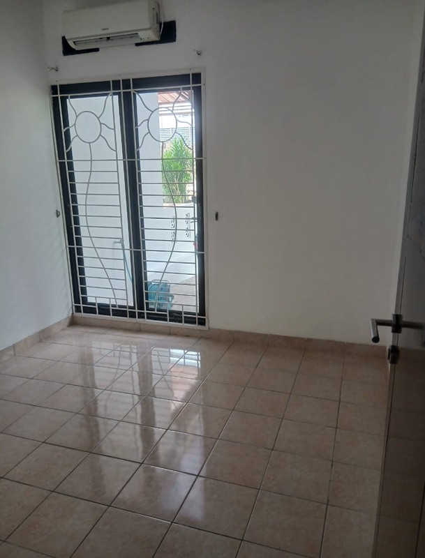 Rumah Nyaman & Strategis di Verona Graha Bintaro - Siap Huni!