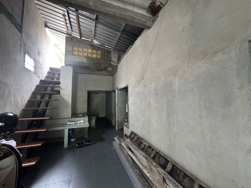 Tanah Bonus Bangunan Lokasi Strategis di Jalan HOS Cokroaminoto - Yogyakarta 