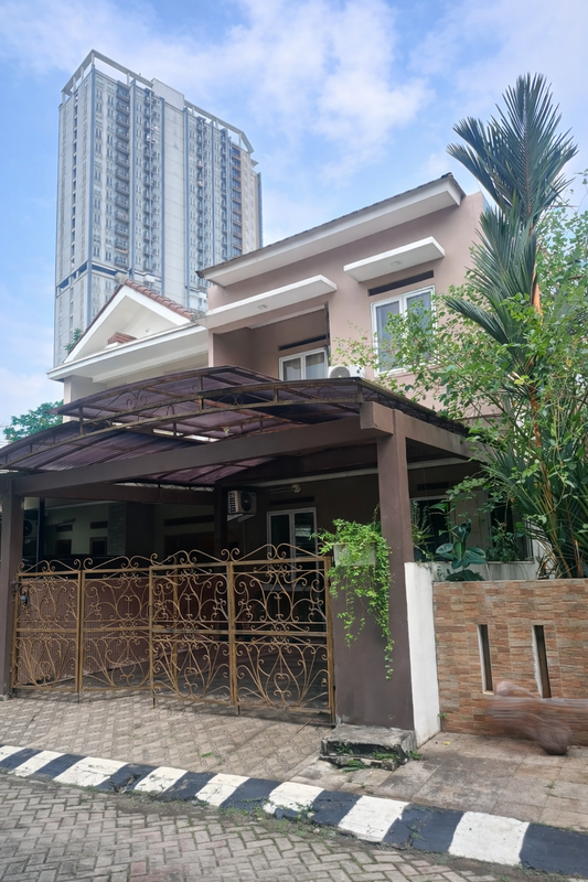 Rumah Nyaman di Villa Bintaro Regency - Strategis, Asri & Siap Huni