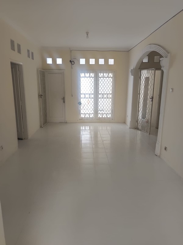 RUMAH STRATEGIS DI NUSA LOKA, BSD CITY, TANGERANG BANTEN