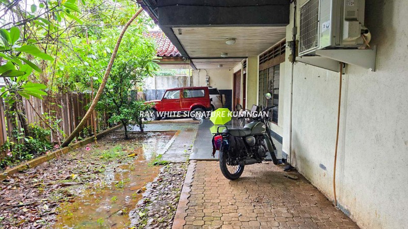 Rumah 2 Kavling Lokasi di Jl Darmajaya Pejaten