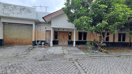 Rumah Semi Furnish Luas 240 Meter Persegi di Dalem Perum, Bangunharjo, Sewon Bantul 