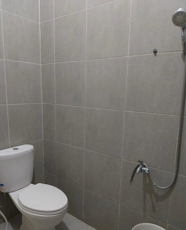 Rumah Semi Furnish Luas 240 Meter Persegi di Dalem Perum, Bangunharjo, Sewon Bantul 