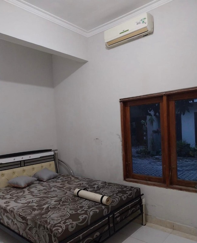 Rumah Semi Furnish Luas 240 Meter Persegi di Dalem Perum, Bangunharjo, Sewon Bantul 