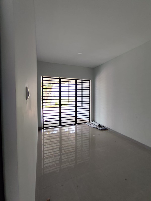 Dijual Rumah Baru Renov Citraland Raffles Garden Surabaya Barat