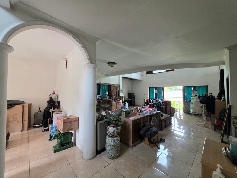 Rumah Hitung Tanah Di Jl Kesehatan Bintaro Jakarta Selatan