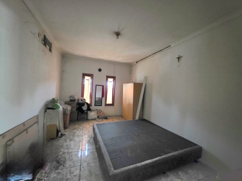 Rumah Hitung Tanah Di Jl Kesehatan Bintaro Jakarta Selatan