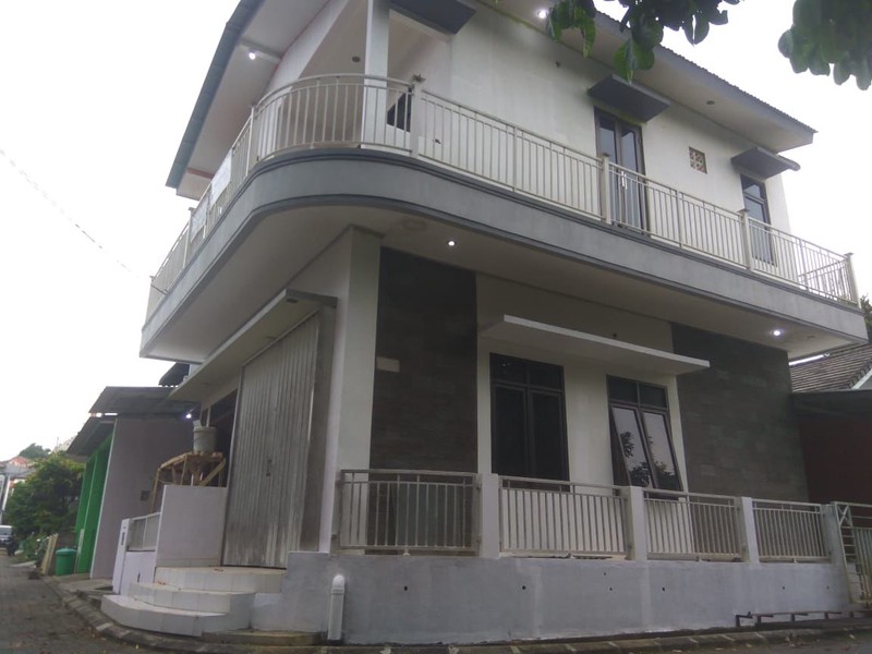 Rumah Bagus Di Cendana Residence Pamulang Tangerang Selatan