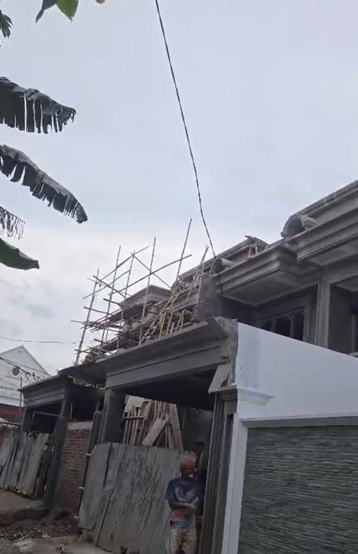 Rumah Bagus Di Jl Cendrawasih Raya Pondok Aren Tangerang Selatan