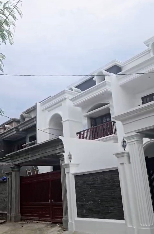 Rumah Bagus Di Jl Cendrawasih Raya Pondok Aren Tangerang Selatan