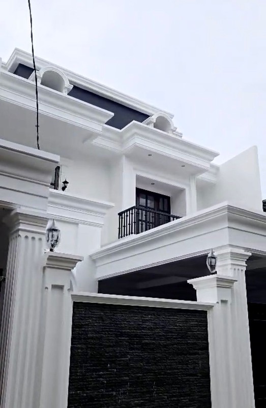 Rumah Bagus Di Jl Cendrawasih Raya Pondok Aren Tangerang Selatan