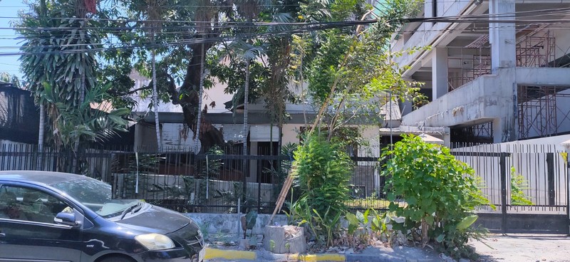 Rumah Dijual Jalan Citarum Wonokromo Surabaya Selatan