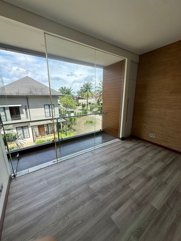 Rumah Bagus Di The Orchid Bintaro Tangerang Selatan
