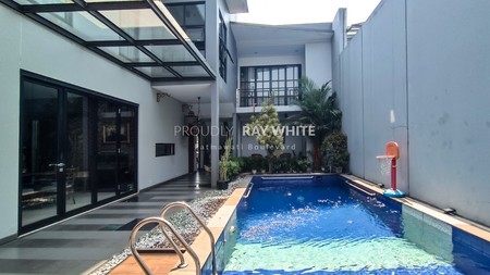 Rumah Bagus Di Jl H Syafiih Lebak Bulus Jakarta Sleatan