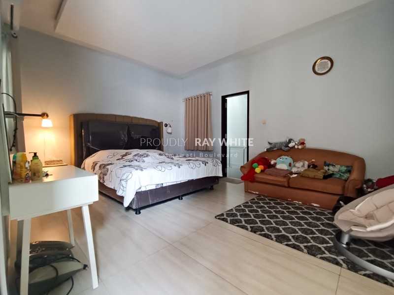 Rumah Bagus Di Jl H Syafiih Lebak Bulus Jakarta Sleatan