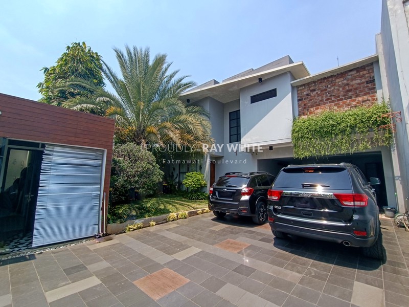 Rumah Bagus Di Jl H Syafiih Lebak Bulus Jakarta Sleatan