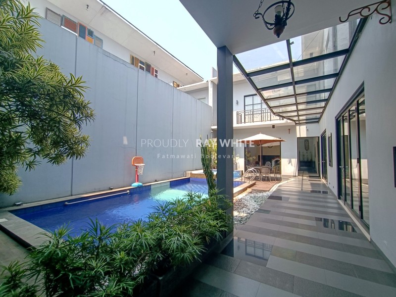 Rumah Bagus Di Jl H Syafiih Lebak Bulus Jakarta Sleatan