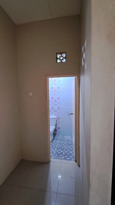 2014. Rumah Luas Harga Minimalis di Selatan Surabaya