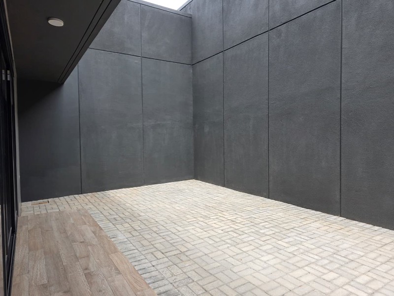 Rumah Kondisi Baru di Tatar Nilapadmi Kota Baru Parahyangan