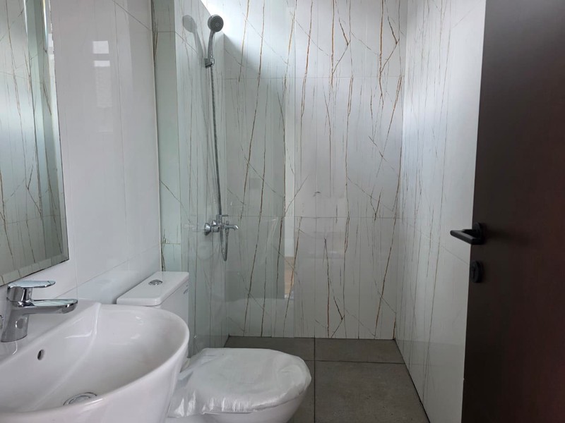 Rumah Kondisi Baru di Tatar Nilapadmi Kota Baru Parahyangan