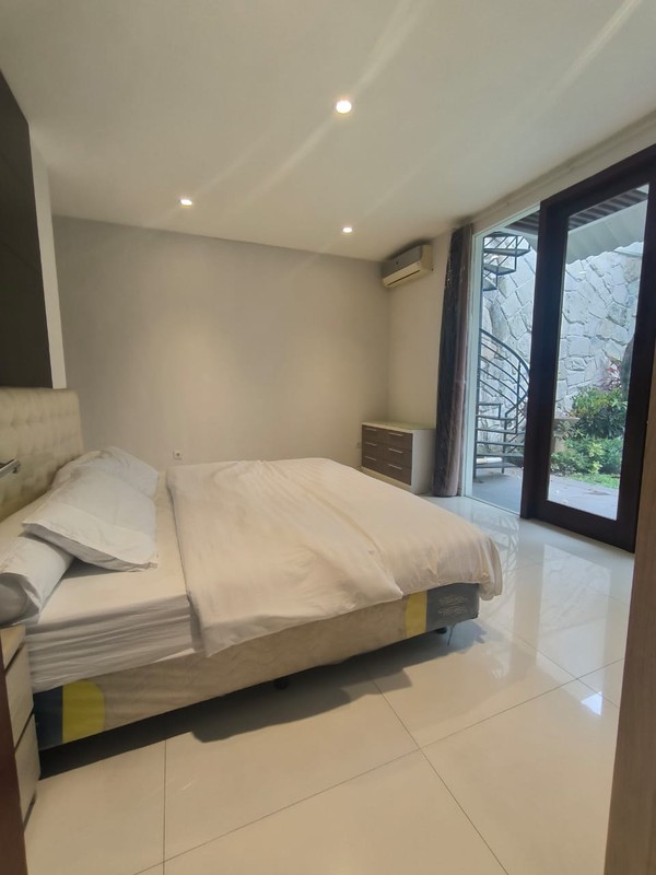 Dijual 450 m2 Rumah Palm Hill Citraland Surabaya Barat Lokasi Terdepan Dekat Sekolah Ciputra , Sekolah Sis, Gwalk, Patung Merlion