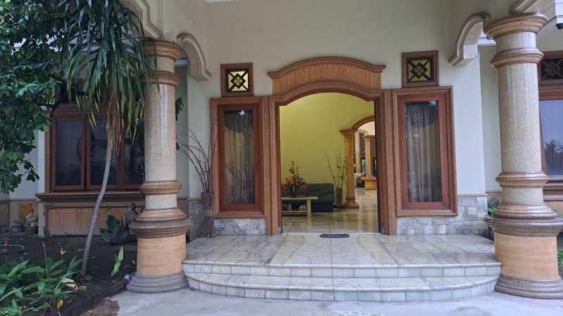 Dijual Rumah Siap Huni Luas di Kediri Kota