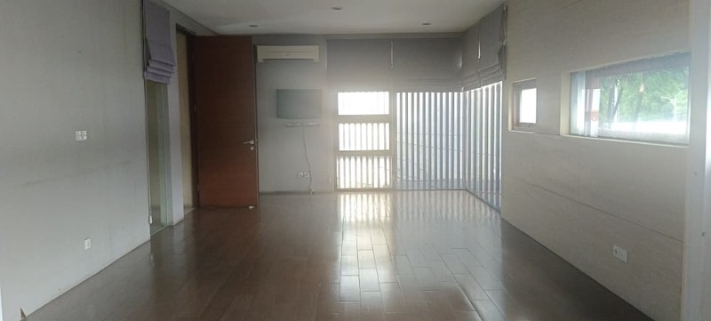 Rumah Disewakan di Gunung