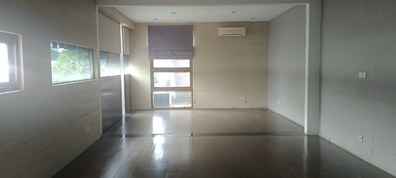 Rumah Disewakan di Gunung