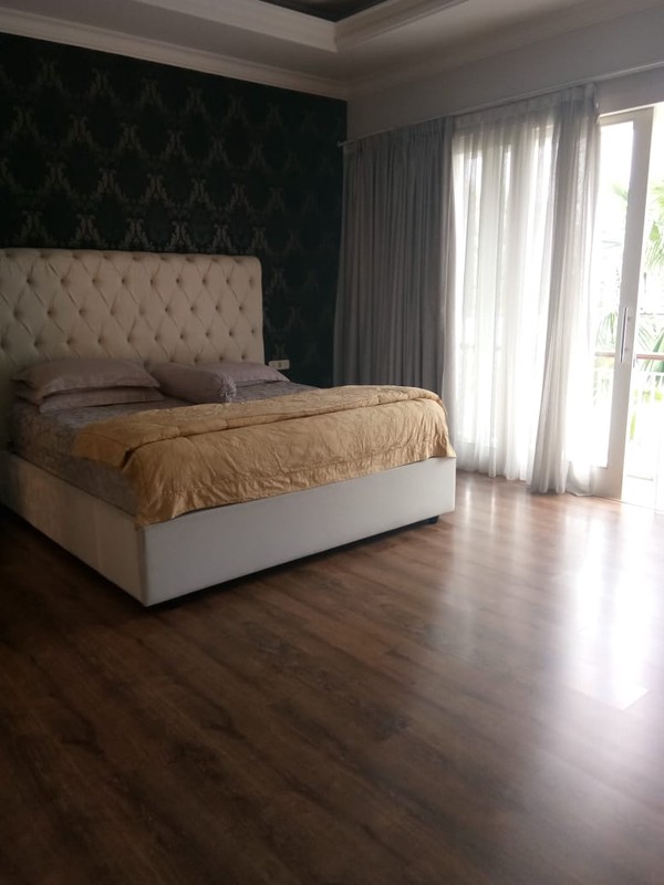 Rumah Siap Huni, Mewah, dan Hunian Nyaman @Kucica, Bintaro