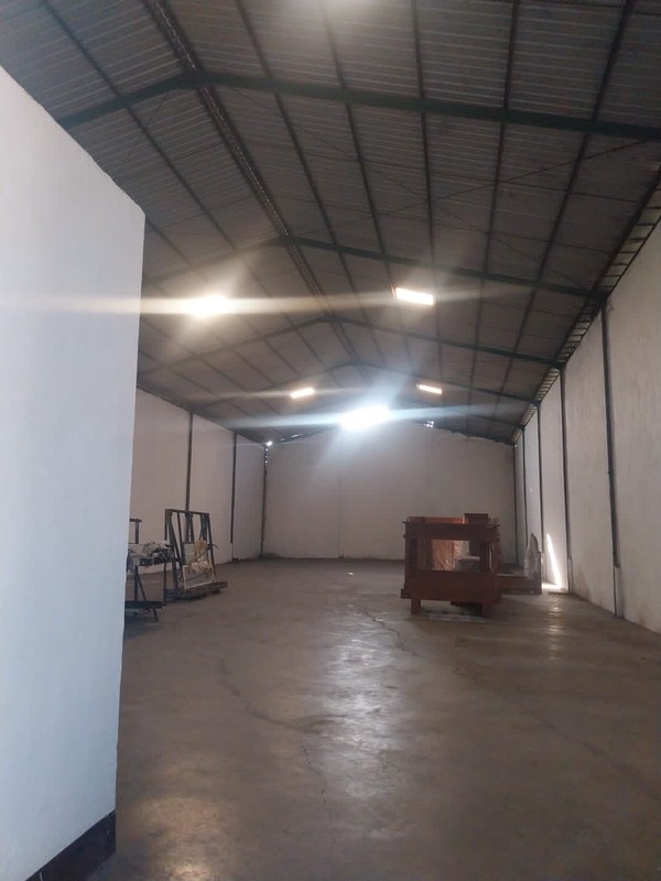 Dijual Gudang Di Kompleks Sinar Buduran dekat tol Waru