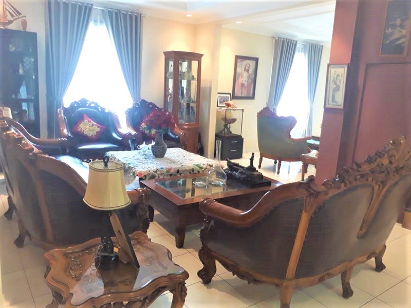 Rumah Siap Huni Posisi Hook & Hunian Nyaman @Bintaro