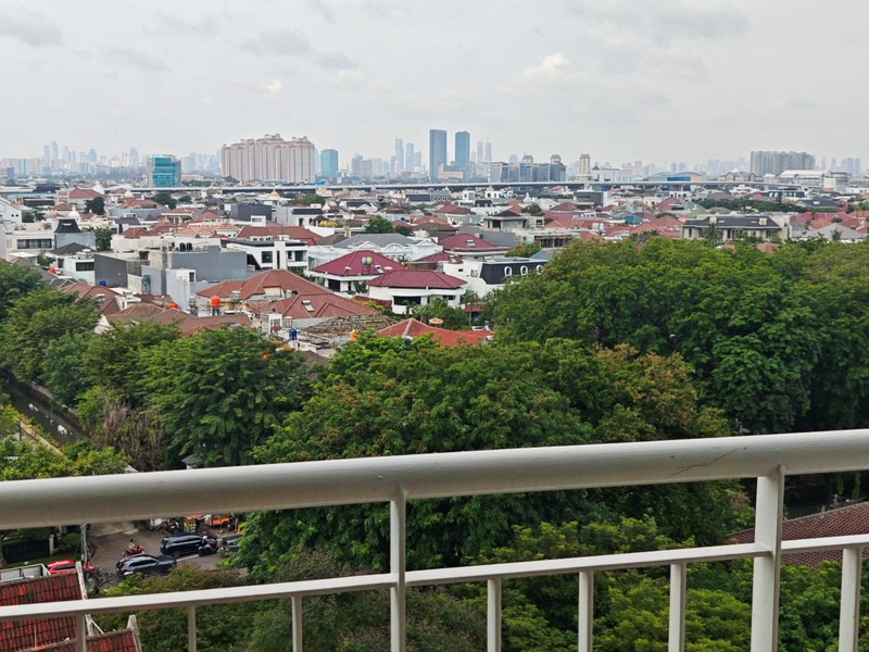 Apartemen  Sherwood Kelapa Gading, 3 kamar tidur dengan view city, lantai vinyl di kamar tidur, semi furnish