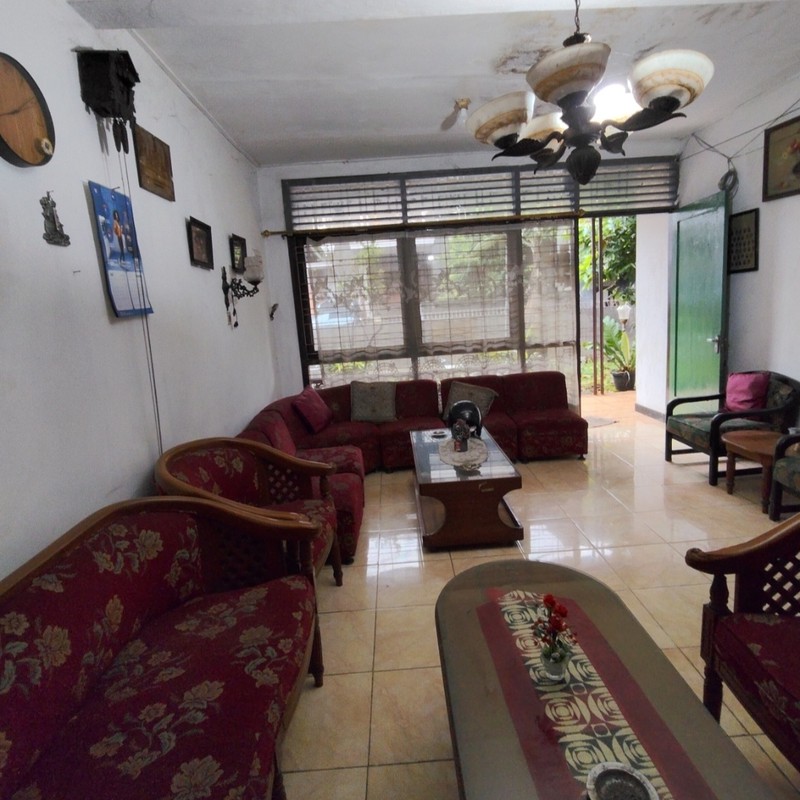 Dijual Rumah Tua Hitung Tanah, Radio Dalam, Jaksel