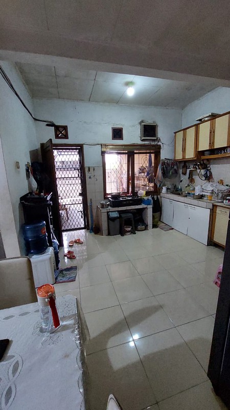 Rumah Siap Huni di jalan utama Taman Cibaduyut Indah Bandung