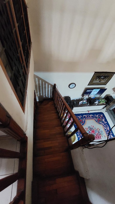 Rumah Siap Huni di jalan utama Taman Cibaduyut Indah Bandung