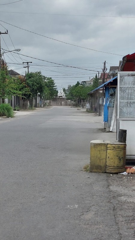 Rumah Siap Huni di jalan utama Taman Cibaduyut Indah Bandung