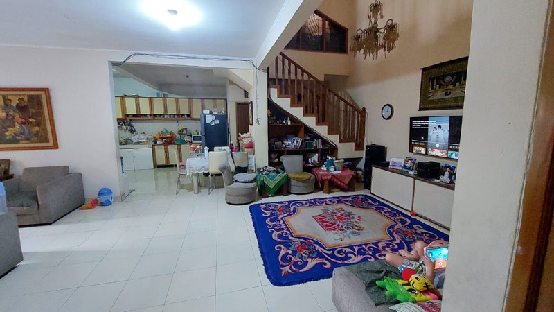 Rumah Siap Huni di jalan utama Taman Cibaduyut Indah Bandung