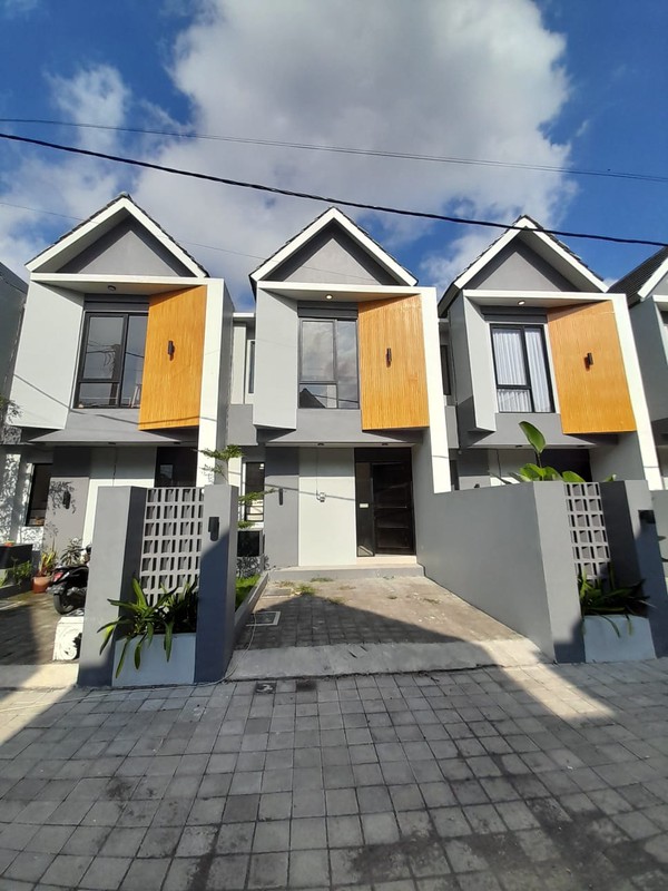 House freehold in Great Location Mahendradata Denpasar Bali