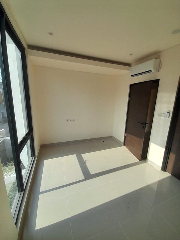 House freehold in Great Location Mahendradata Denpasar Bali