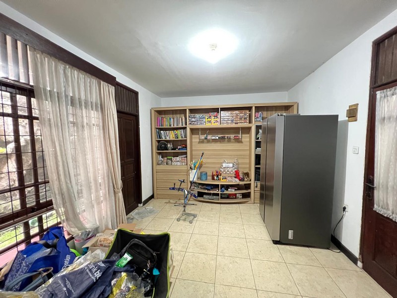 Rumah Bagus,dalam perumahan ,securty 24 jam di Bintaro Jaya 3a