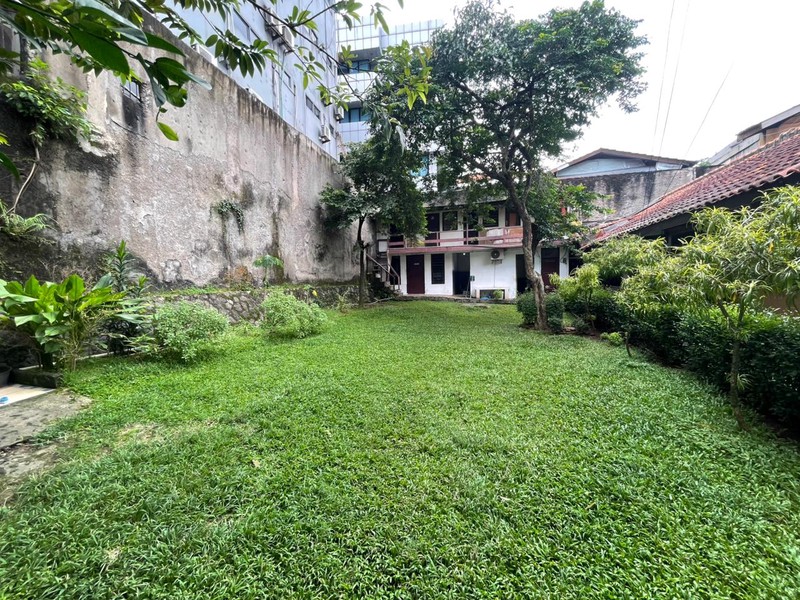 Dijual Tanah 3.849 m² + Bonus Bangunan di Jalan Warung Buncit Jalur Busway Jakarta Selatan-Harga Rp 65 Miliar (Di Bawah NJOP)