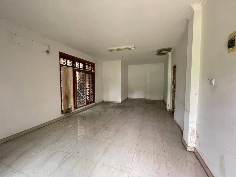 Dijual Tanah 3.849 m² + Bonus Bangunan di Jalan Warung Buncit Jalur Busway Jakarta Selatan-Harga Rp 65 Miliar (Di Bawah NJOP)