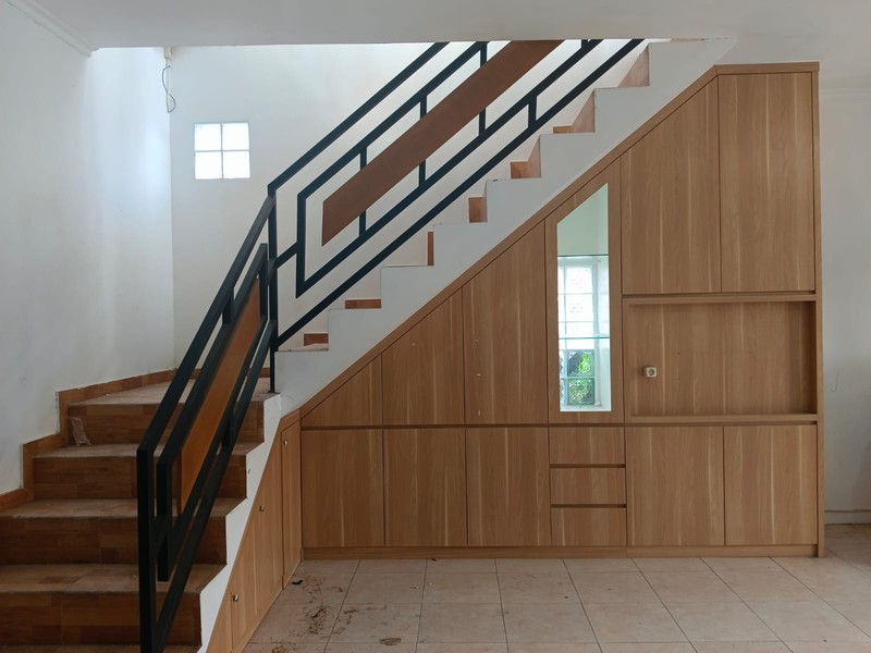 Rumah 2 lantai Siap Huni Harga terbaik lokasi strategis di puncak sariwangi asri jarang ada dekat kampus polban