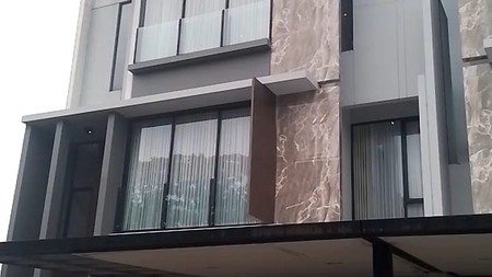 Rumah di Cluster Premium dan Modern, Garden City