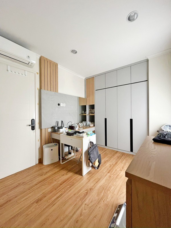 Rumah Modern Premium di Thomson Gading Serpong - Lokasi Strategis & Siap Huni