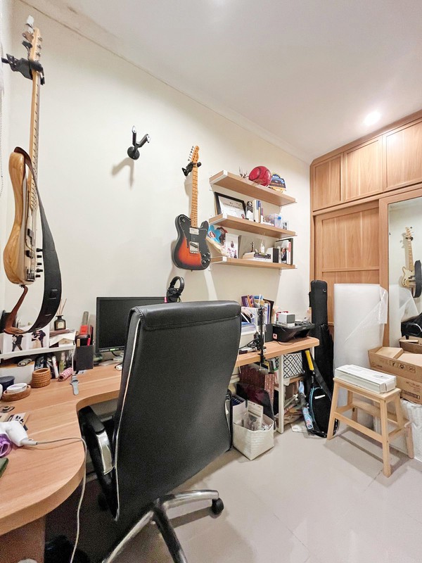 Rumah Modern Premium di Thomson Gading Serpong - Lokasi Strategis & Siap Huni