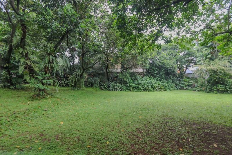 Rumah Mewah & Luas di Kawasan Andara Cilandak dekat Pondok Indah