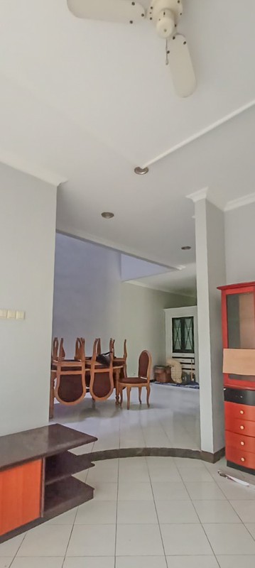 Rumah di Kasuari Bintaro Jaya Sektor 9, dekat Maleo, Mertilang